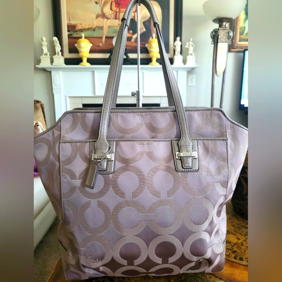 Coach taupe large shoulder bag - Picture 7 of 12